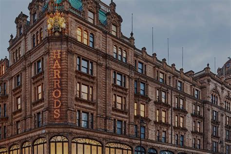 harrods store profits.